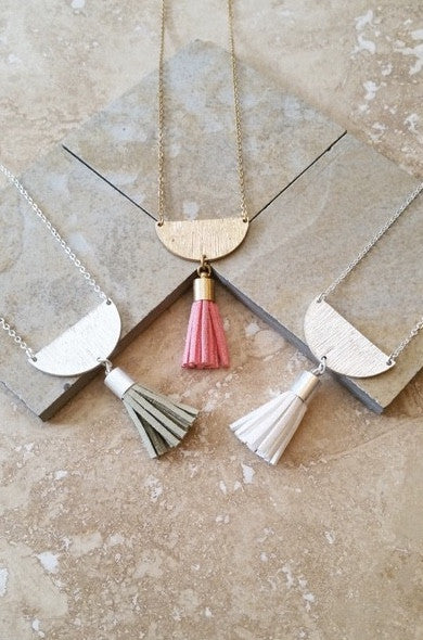 HARTFORD HALF MOON TASSEL NECKLACE